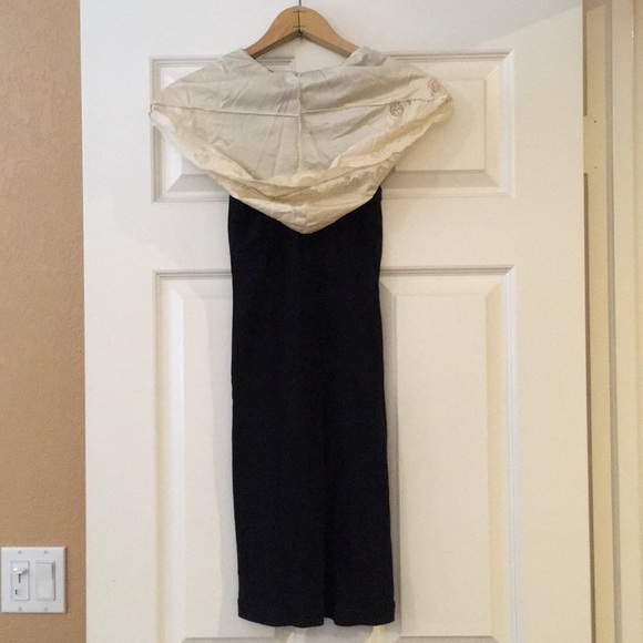 Unusual Tank Dress with Slip Hood - Picture 2 of 7